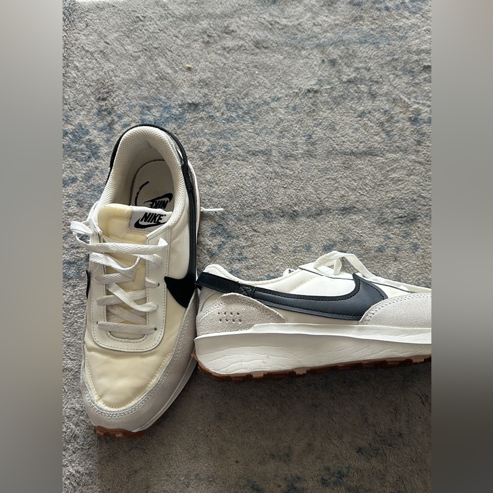 Nike Cream and Black Athletic Shoes